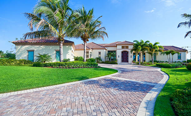 Best Driveway Resurfacing Pavers  in Maud, TX